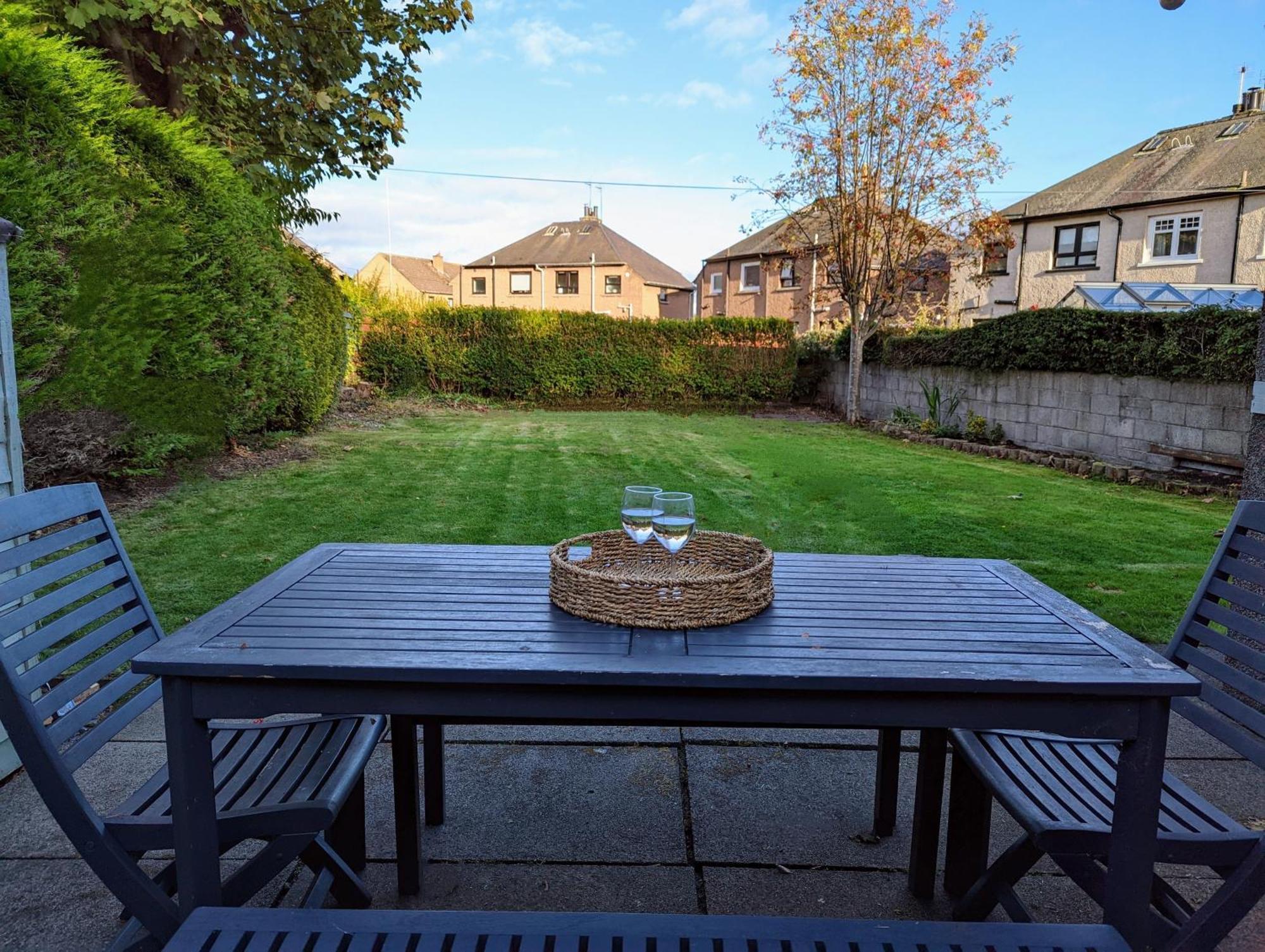 Parkview Cottage - Lovely Home With Cosy Fireplace Carnoustie Bagian luar foto